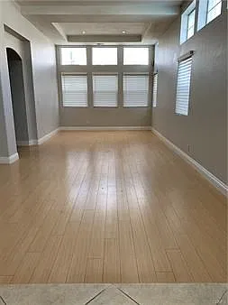 3 bed, 3.0 bath, 1752 sqft, $3,400 — Photo 3
