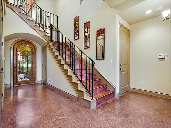 4th image of 1006 Moonlight Bay Dr