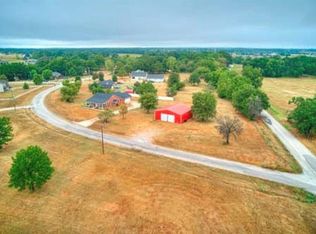 23 Lake Ln, Shawnee, OK 74804
