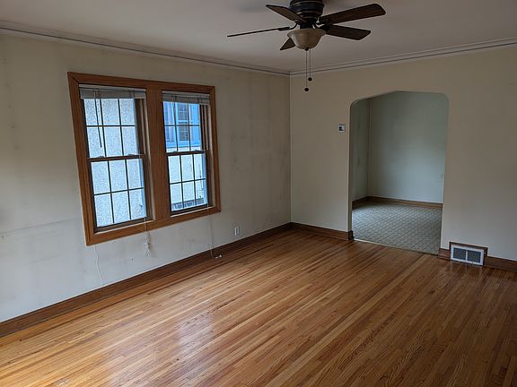 2nd image of 4149 Aldrich Ave S #4149