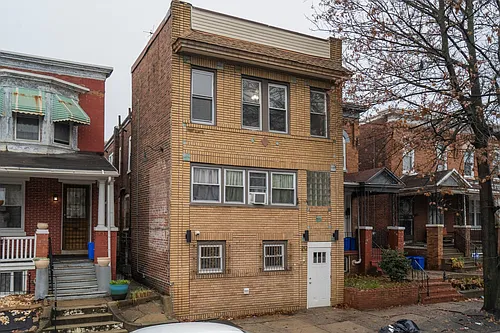 212 N 52nd St Photo 1