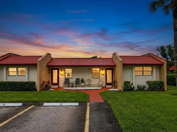 125 LAKE ANNE Drive #125, West Palm Beach, FL 33411
