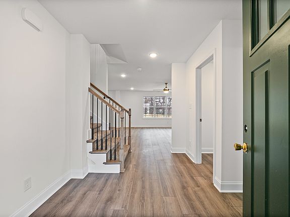3rd image of 1231 Iris Glen Dr Lot 92