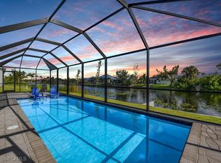2541 Diplomat Pkwy W, Cape Coral, FL 33993