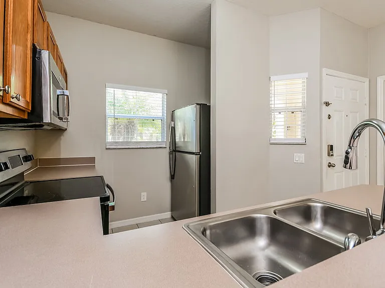 4502 Alberto Cir — Photo 10