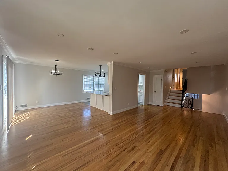 18-35 Bell Blvd — Photo 6