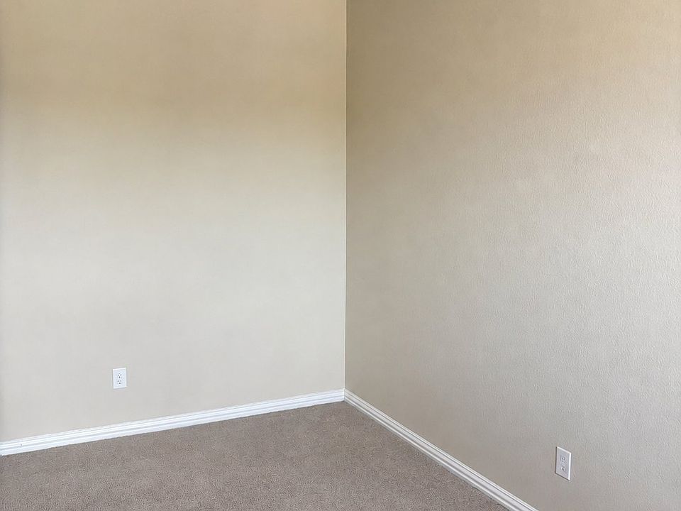 1st image of 908 Hartman Dr