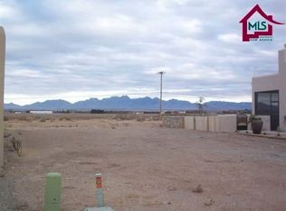 1142 Pueblo Gardens Ct, Las Cruces, NM 88007