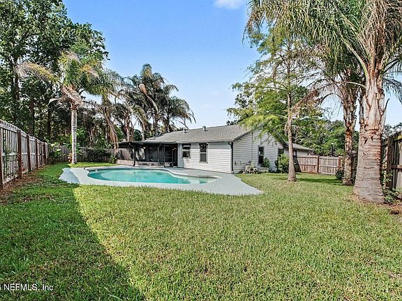 3rd image of 7244 MIMOSA GROVE Place