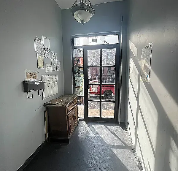 99 Albany Ave #4 — Photo 10