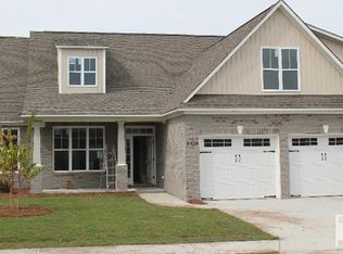 8422 Max Flite Way, Wilmington, NC 28412