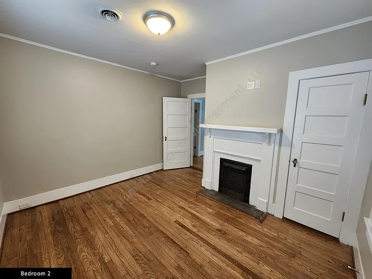 3015 Clark St — Photo 18