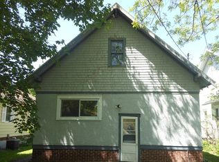 526 Wall St, North Mankato, MN 56003