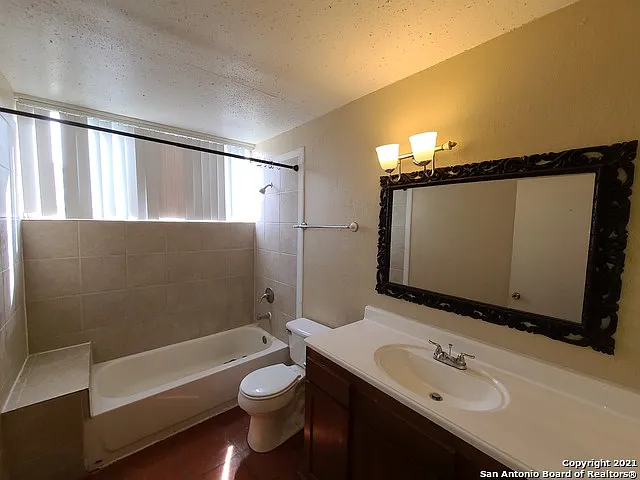 1315 E Mulberry Ave #18 — Photo 6