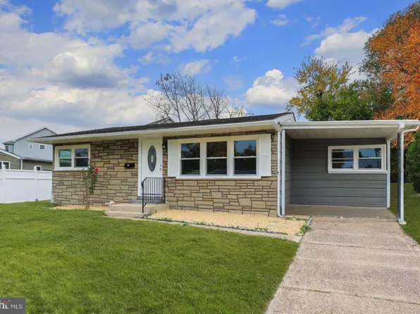 561 N Coles Ave, Maple Shade, NJ 08052