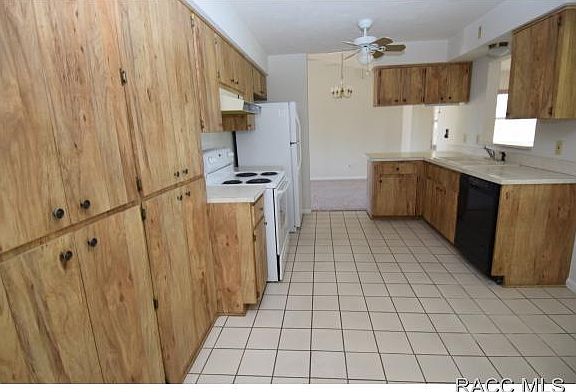 5th image of 246 W Queencup Ct