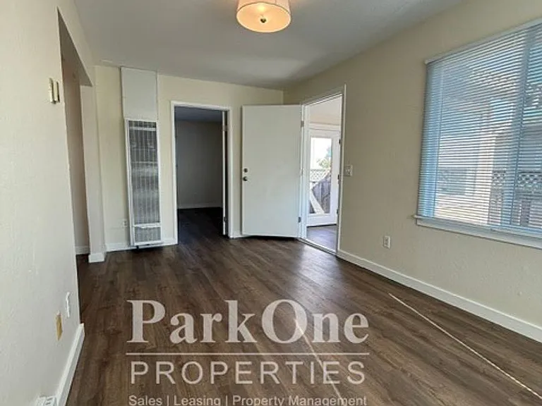 1151-1153 Marin Ave #984 — Photo 7