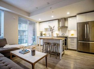 723 W 3rd St #418, North Vancouver, BC