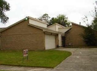 4322 Windrift Dr, Houston, TX 77066
