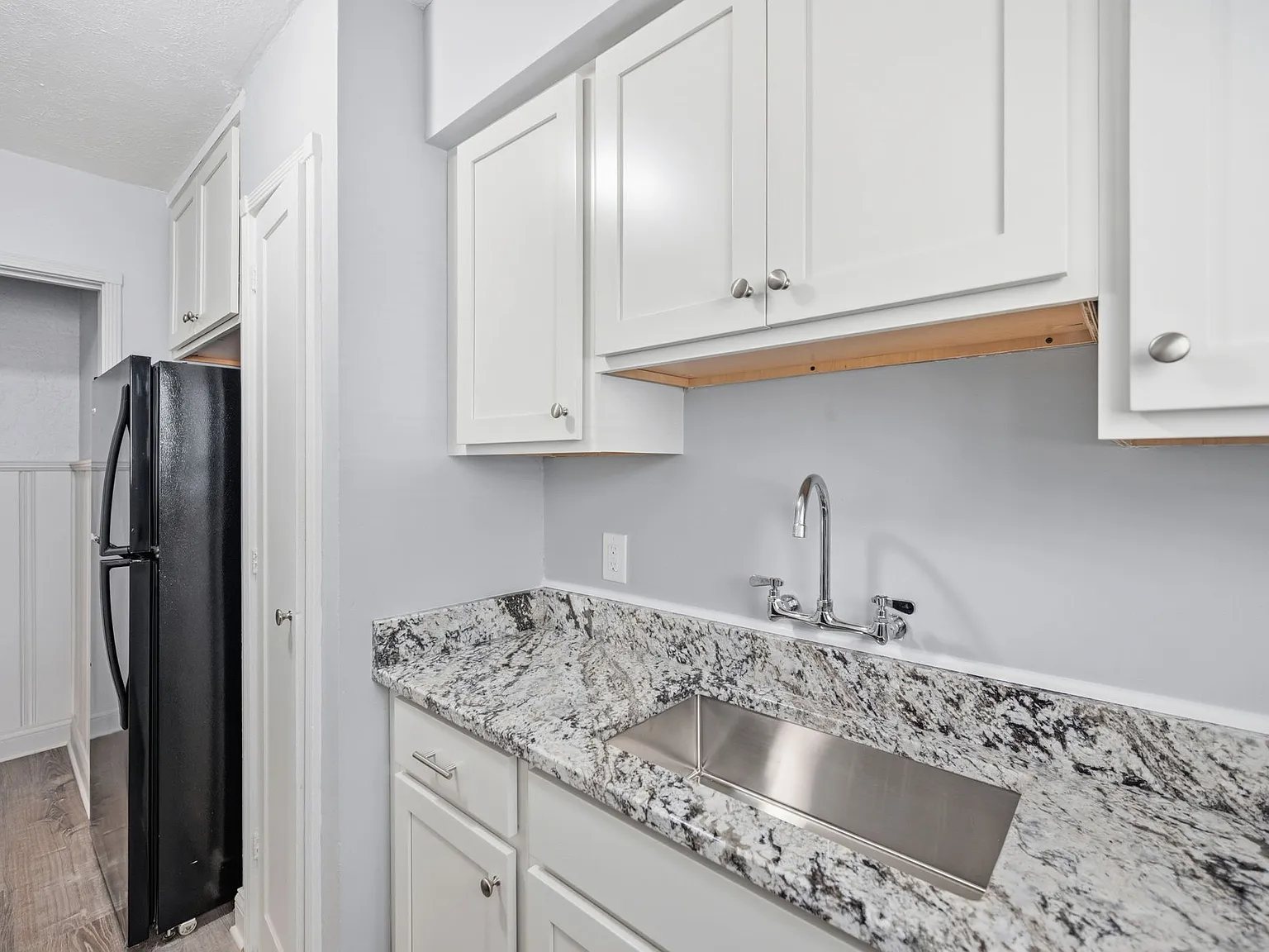 2 bed, 1.5 bath, 952 sqft, $1,350 — Photo 4