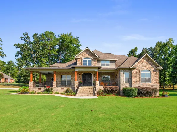 178 Paradise Pl, Scottsboro, AL 35769