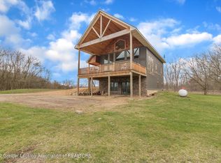 5296 Meridian Rd, Williamston, MI 48895