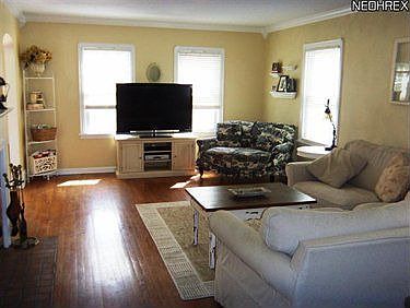 4th image of 30628 Winston Dr
