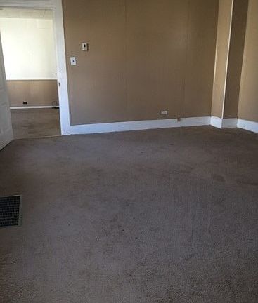 4th image of 1016 W Delaware St