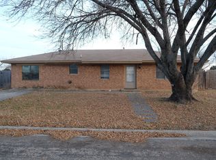 1722 Tulane Dr, Brownwood, TX 76801
