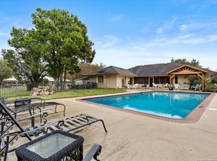 407 Windsor Ln, New Braunfels, TX 78132