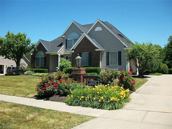 2nd image of 1105 Arrowhead Dr