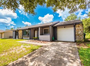511 Geranium St, Deltona, FL 32725