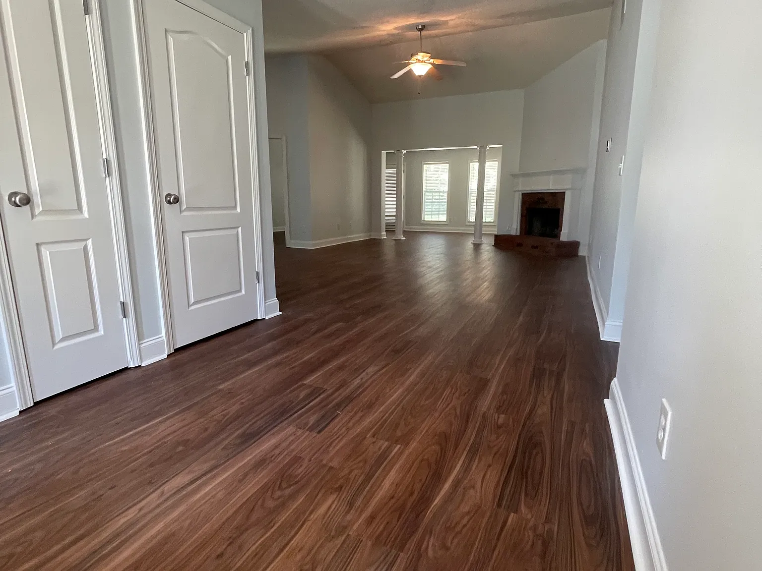 5 bed, 2486 sqft, $2,250 — Photo 2