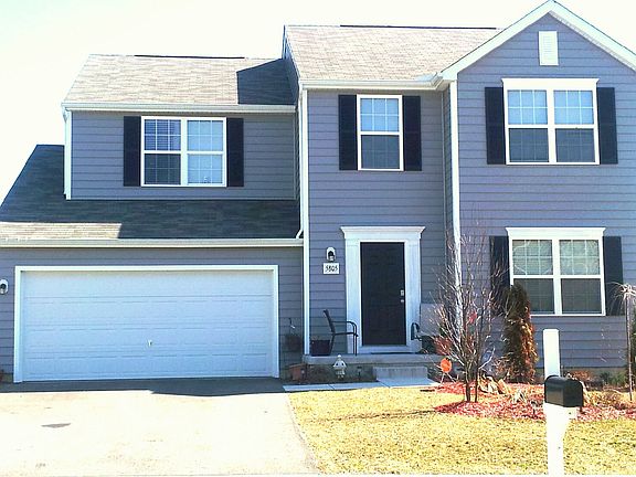 Extra large yard 1/4 acre