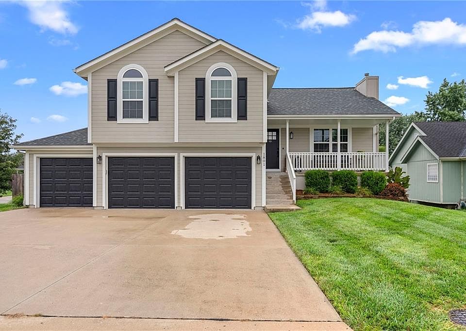 1st image of 1801 Gunner Ave