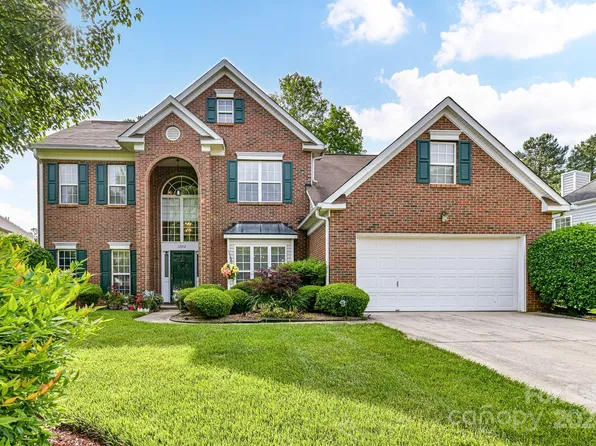 12512 Cedar Post Ln, Charlotte, NC 28215