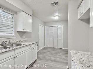 845 N Pine St, Slidell, LA 70460