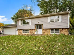 109 Oak Ave SW, Saint Michael, MN 55376
