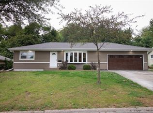 3848 Clark Rd SE, Cedar Rapids, IA 52403