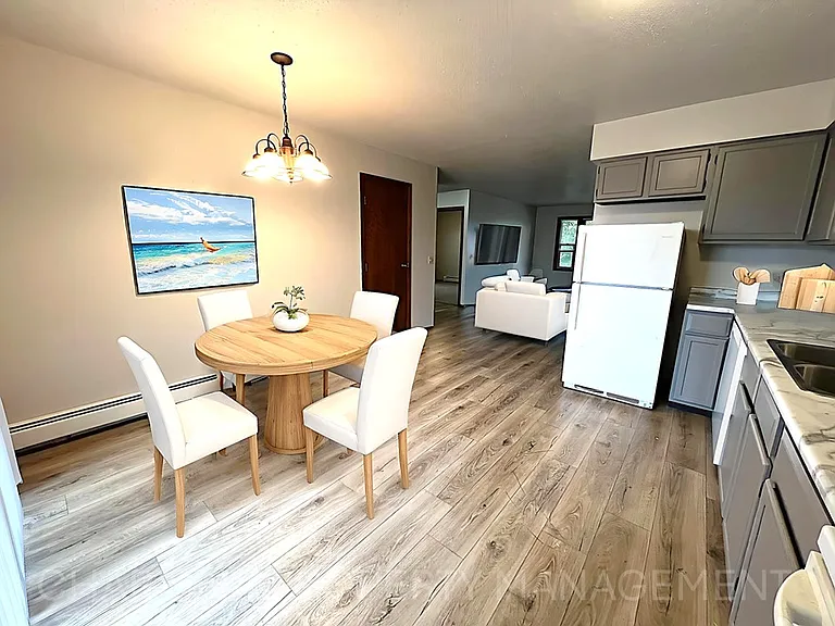 3604 S Cathy Ave — Photo 13