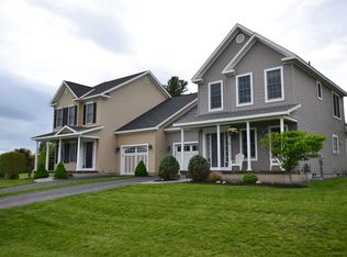 53 Averill Ave, Averill Park, NY 12018