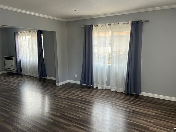3rd image of 3510 Michigan Ave