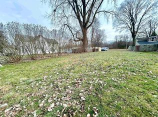 71 W Riverside Dr, Peru, IN 46970