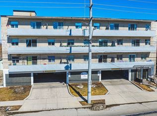 893 Concession St #106, Hamilton, ON