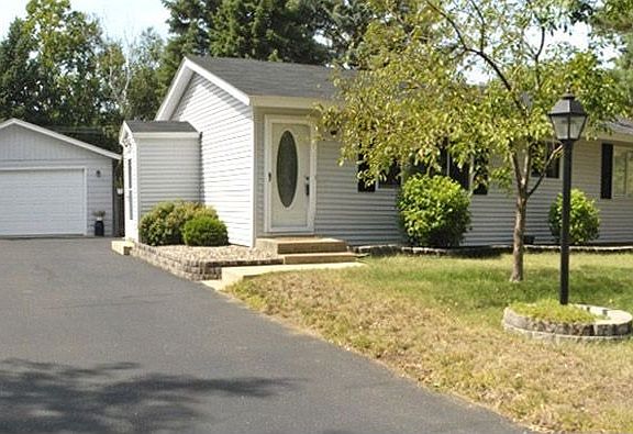 3 BR 2 BA & 3 car garage