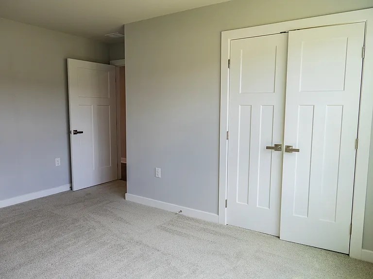 3093 Edgehill Dr — Photo 39