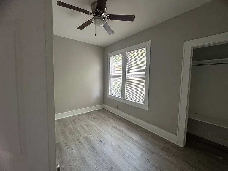 433 W Rosewood Ave #2 — Photo 3