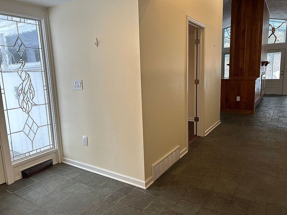 402 Piercefield Dr, Syracuse, NY 13209 Zillow