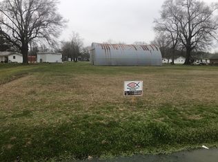 W Park Ave, Gillett, AR 72055