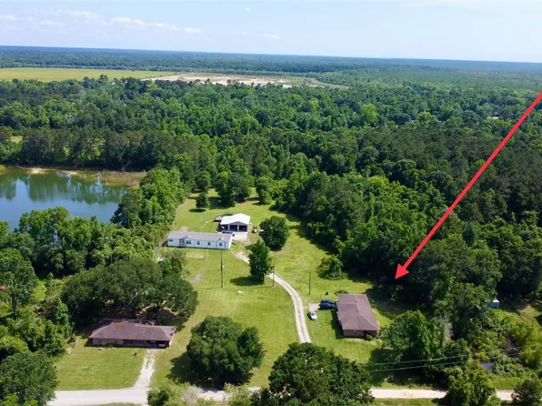 579 County Road 145, Liberty, TX 77575